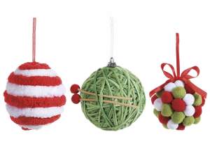 Greasy Christmas tree cloth balls