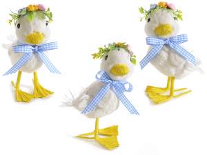 Easter: decorative eggs and decorations