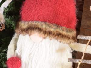 Wholesaler of fabric Santa red hat