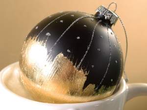 Wholesale gold and black tree ball