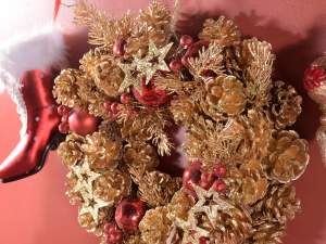 Gold Christmas wreath wholesaler