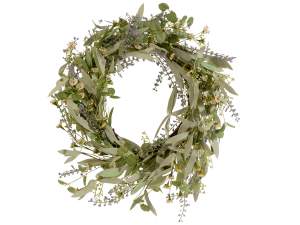 Guirlandes et fleurs artificielles décoratives