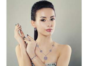 Wholesale majolica bijoux earrings