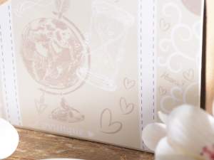 Box suitcase favor entrance