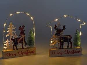 Wholesaler of bright wooden decorations