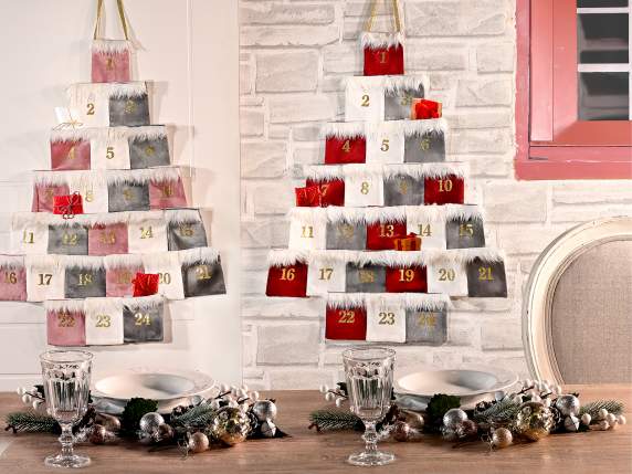 Calendario de adviento colgante en forma de árbol de tela y