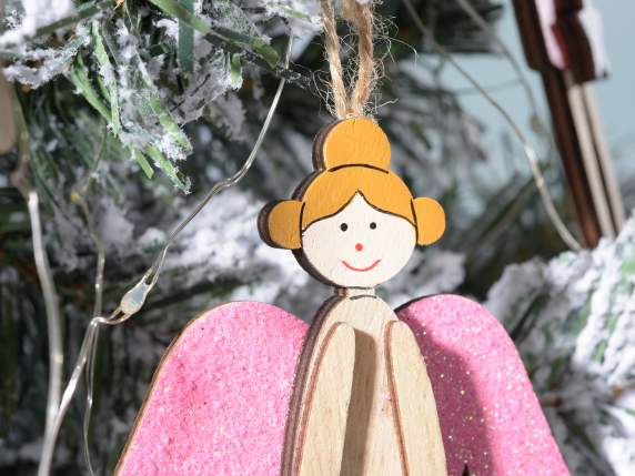 Angelito de madera con adornos brillantes para colgar