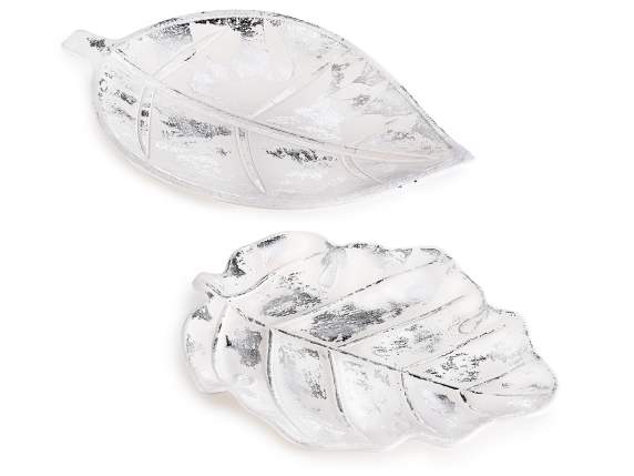 Decorative tray in leaf wood with silver details