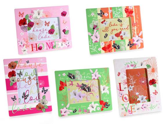Glossy ceramic photo frame to place floral decorations