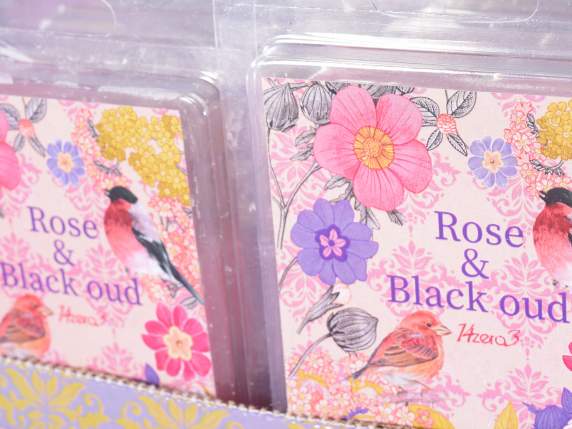 Pack of 6 scented wax cubes Foulard on display