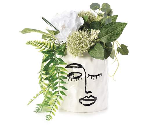 Set of 3 porcelain vases with hammered effect womans face