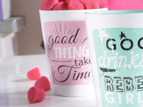 Mug in colored ceramic with writing