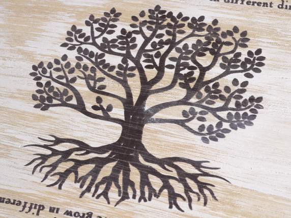 Wooden box with Tree of Life lid and grill