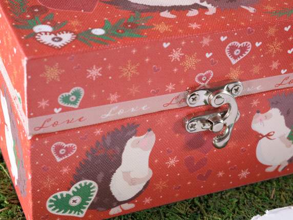 Set 2 wooden boxes with hook closure and animal decorations